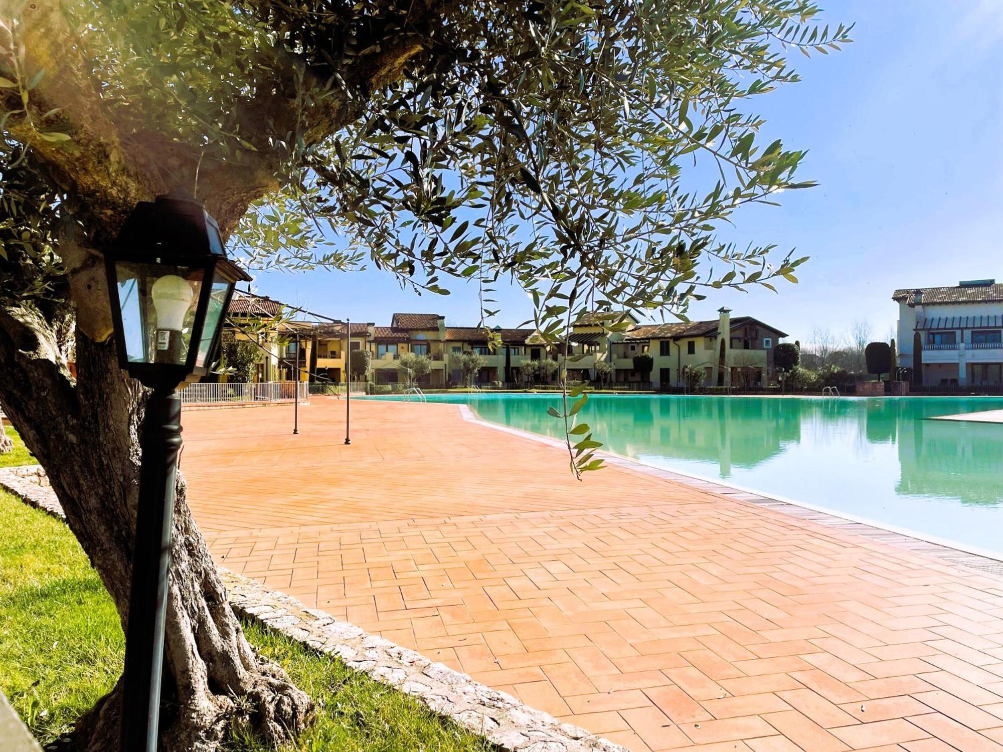 Garda Resort Village 11 Peschiera del Garda Exteriér fotografie